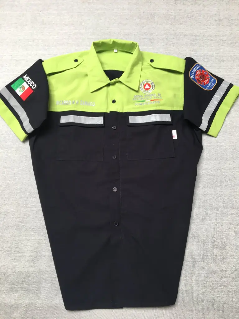 Camisola MC verdelápiz con bordado